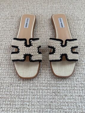 Steve Madden Crochet Slide Sandals in Cream and Black